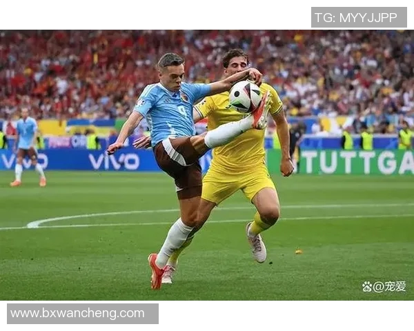 足球球星在比赛中遭遇激烈批评 粉丝言辞尖锐引发热议